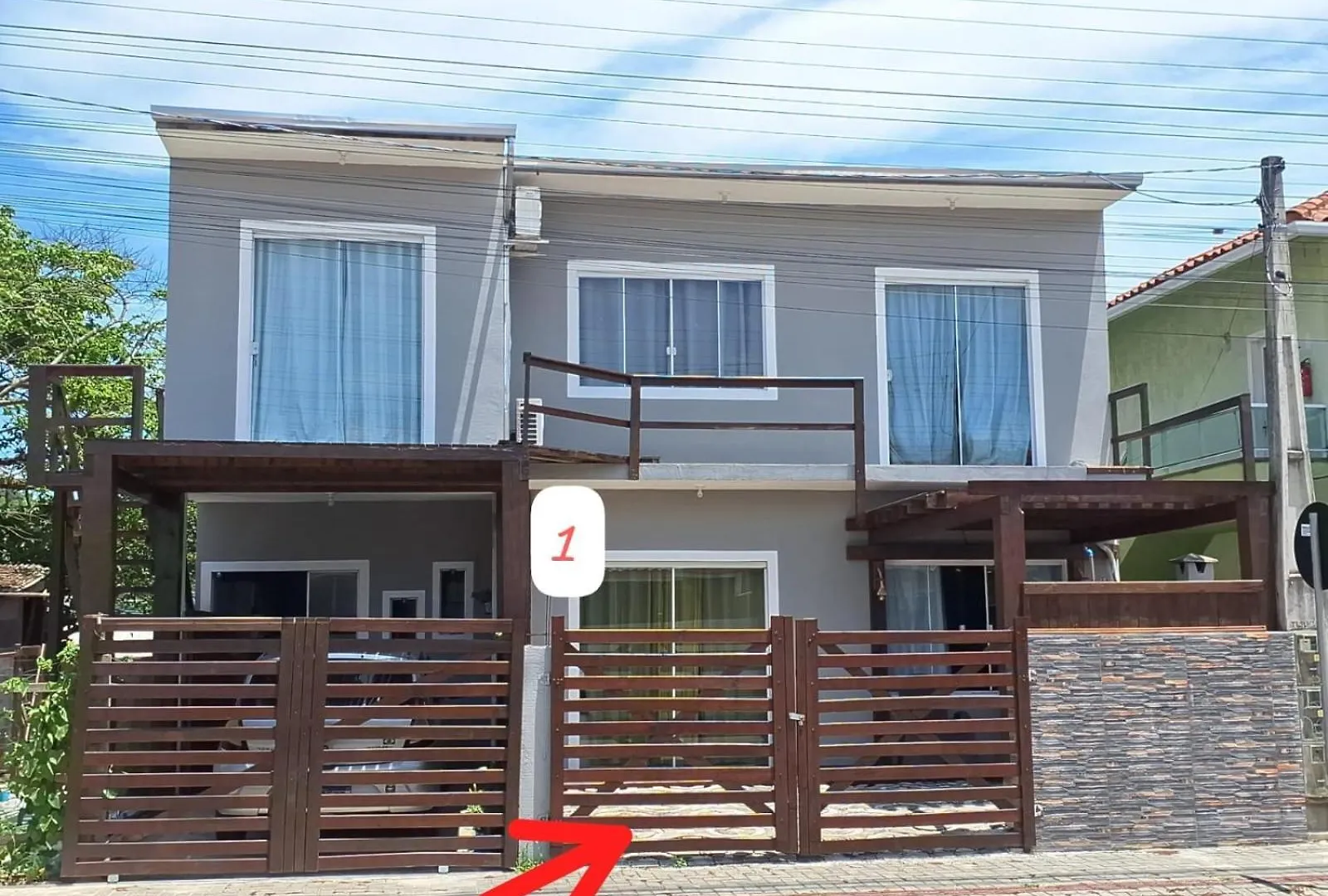邦比尼亚斯Residencial Zimbros 1别墅 巴西